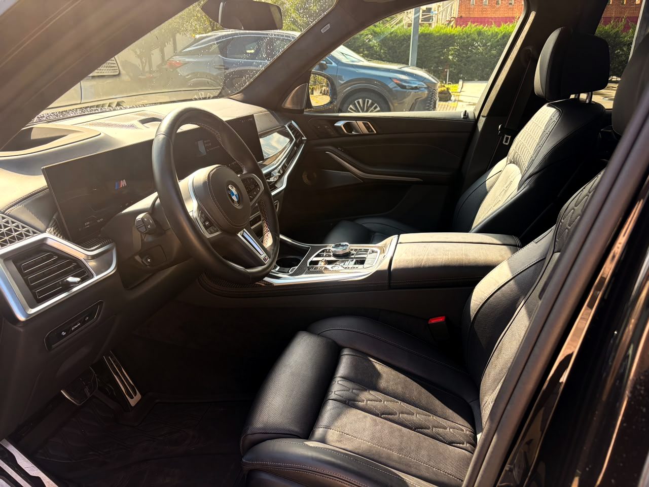 BMW X7 M60i (7/10)