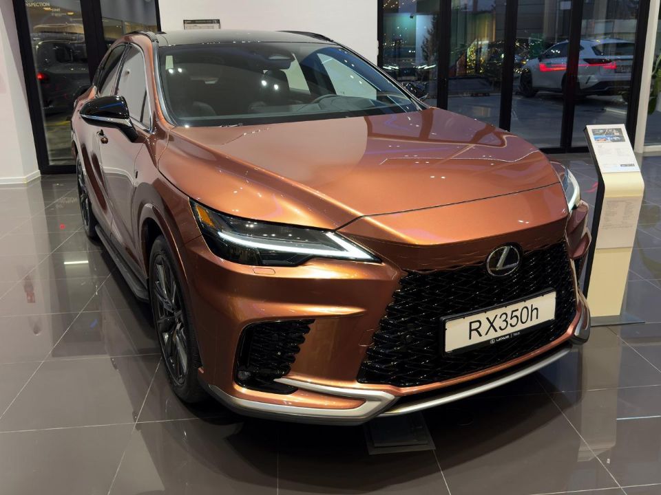 RX 350h F Design