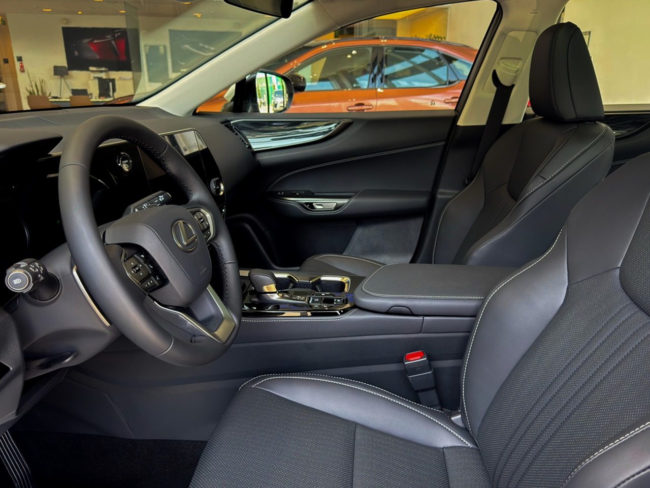 NX 350h Executive (7/11)